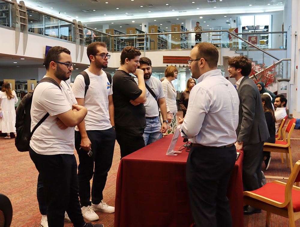 AUK Library Hosts Student Showcase for AI Projects