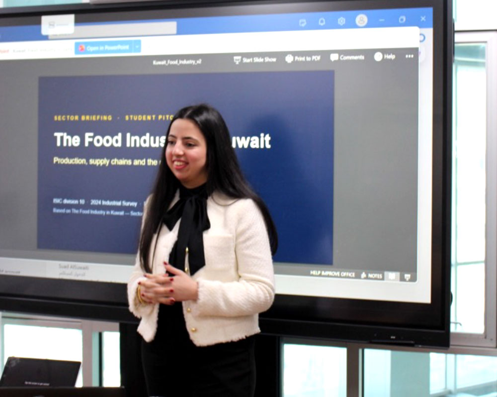 AUK Data Club Students Showcase Advanced Data Analytics at PAI