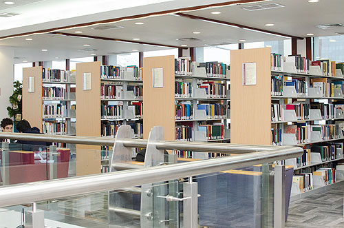 Auk library acquires a new look and holds an open house event