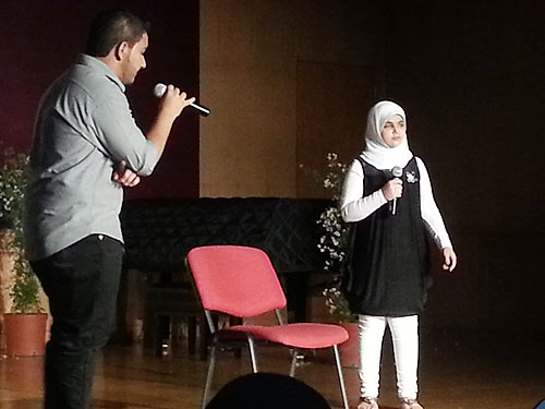 Scratches of syria delivers a message of hope and love at auk