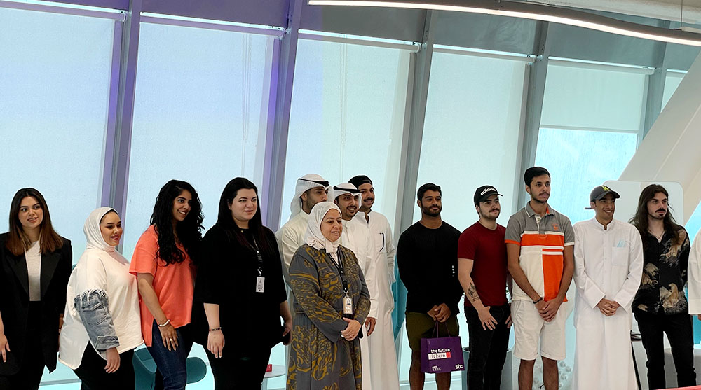 Communication and Media Students at the American University of Kuwait Visit STC
