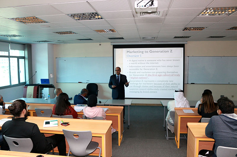 Auk hosts dr ibrahim hegazy from auc