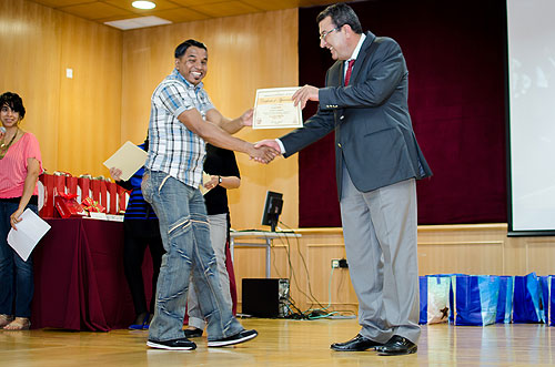 Auk salutes laborers on their special day