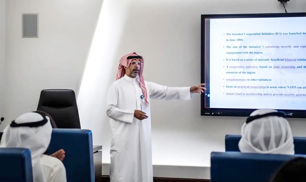 Auk international relations students visit nato-ici regional center