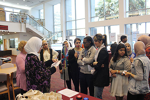 Auk library holds open house