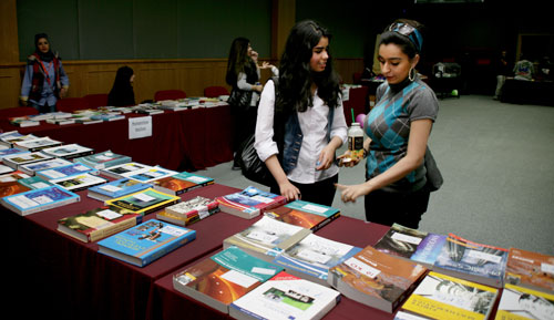 Sga aid students through book fair