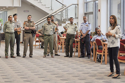 The auk library signs agreement with mubarak al-abdullah joint command and staff college majcsc