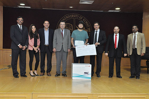 Two auk engineering students receive xerox academic scholarship