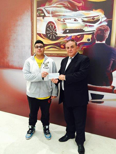 Three auk students win acura photography competition