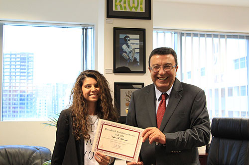 Auk holds the fall presidents art exhibition