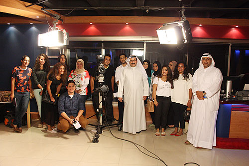 Auk mass communication  media students visit al hadath studios