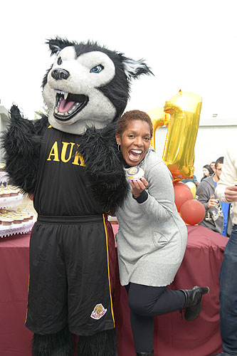 Auk celebrates its 10th homecoming week