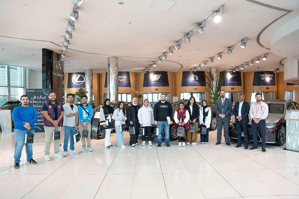 Exploring professional paths auk students navigate careers at lexus