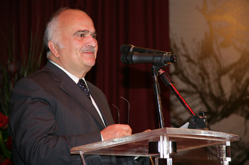 Images from the conference university development and critical thinking education in the arabian peninsula for a global fututre