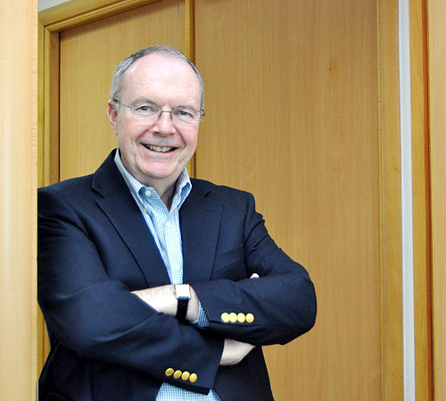 AUK Welcomes Founding Dean of Business and Economics