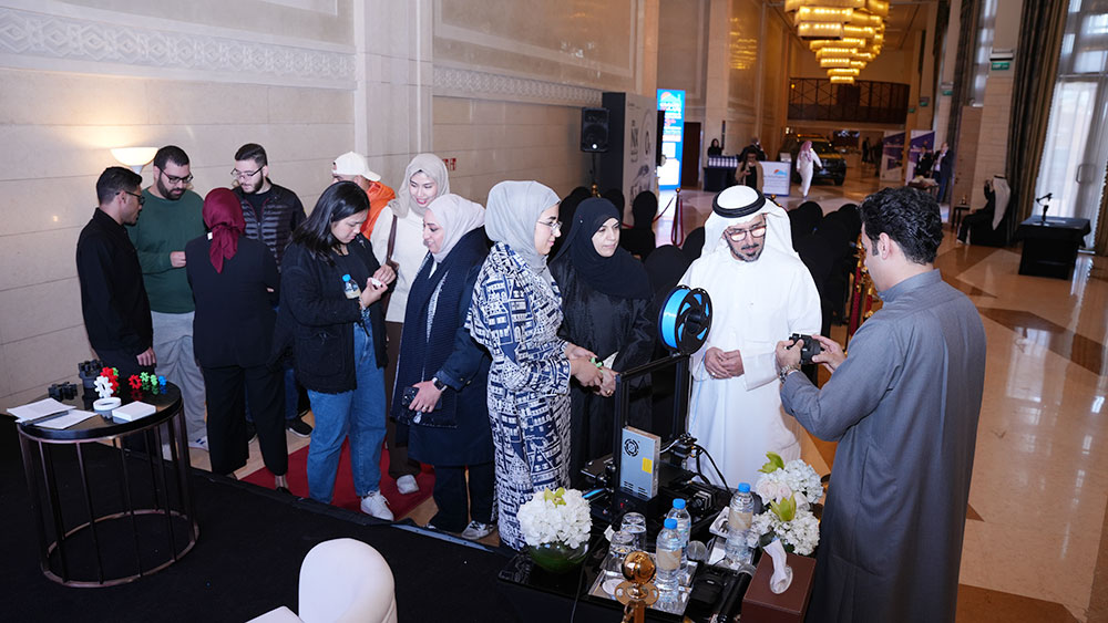 Auk engineering students innovate with 3d printing and ai for oil and healthcare sectors