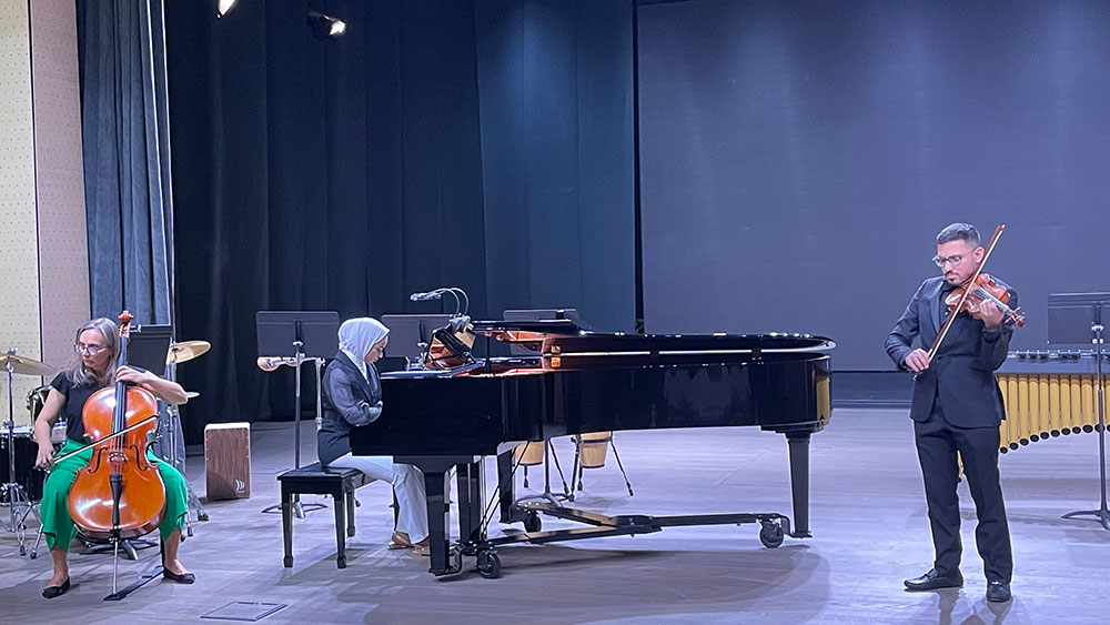 Auks department of music and drama presents spring concert