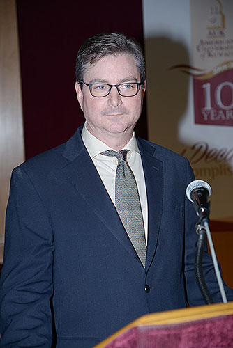 Auk holds a talk on responding to the needs of children and adolescents affected by conflict and displacement