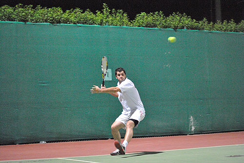AUK Men's & Women's Tennis Teams Crowned 2011 Champions