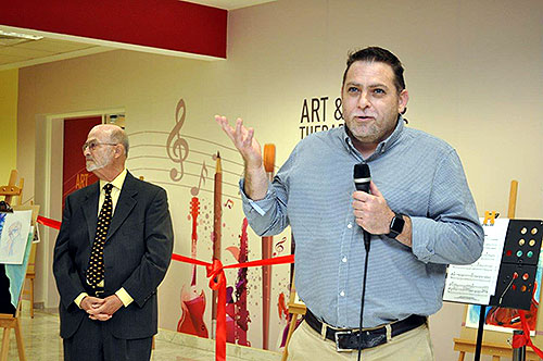 Auk officially opens art and music therapy rooms