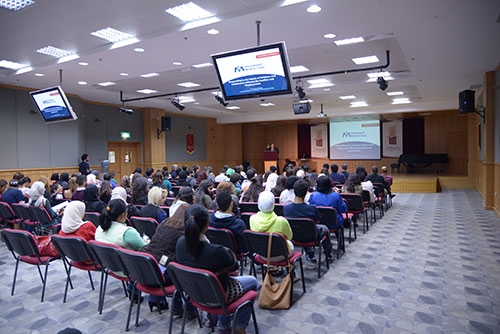 Auk holds a talk on responding to the needs of children and adolescents affected by conflict and displacement