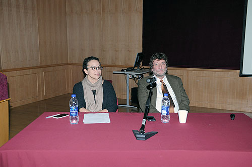 Auk students and faculty meet with a student delegation from the american university of paris aup