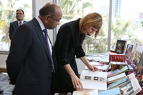 Embassy of india in kuwait makes book donations to auk library