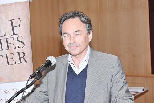 The Center for Gulf Studies at the American University of Kuwait Hosts Lecture on the "Arab Spring"