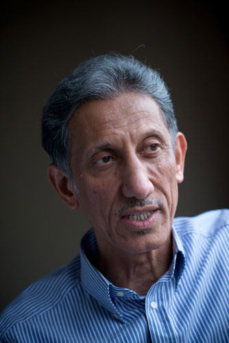 AUK Hosts Taleb Al-Refai to Teach Creative Arabic Writing