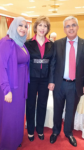 Auk revives palestinian land day in presence of the palestinian ambassador