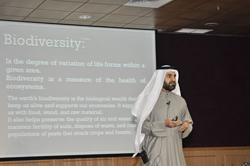 The center for gulf studies at the auk hosts lecture on biodiversity