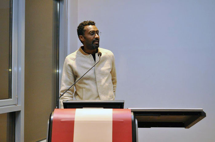 The AUK Art & Graphic Design Department Hosts Khalid Al-Baih