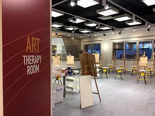 Auk officially opens art and music therapy rooms