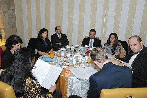 Auk holds dinner in honor of faculty achievements