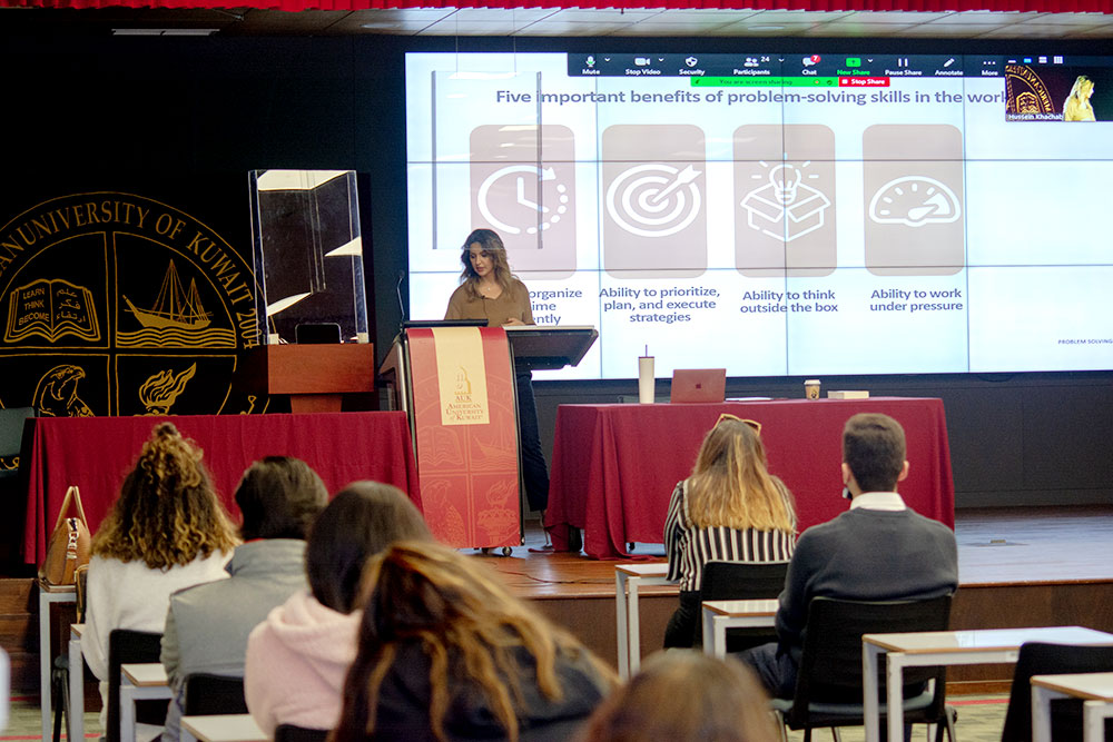 Taiba al-humaidhi conducts workshop series at auk