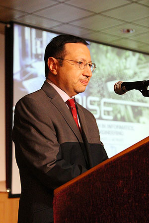 AUK RISE Center Kicks off its Lecture Series with a Talk by Sadeq Qasem