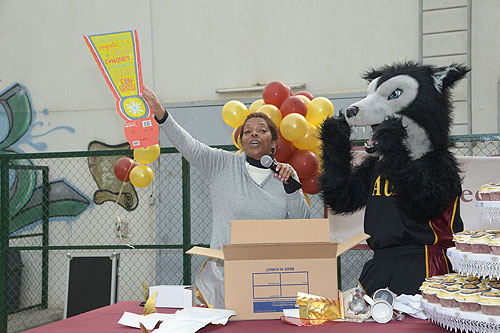 Auk celebrates its 10th homecoming week